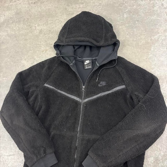 Nike Other - Black Nike Tech Fleece Zip Up Jacket Size large